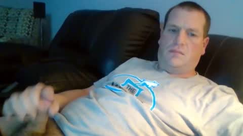 lovetocum37 online show from December 18, 2025, 5:46 am