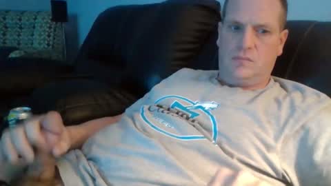 lovetocum37 online show from February 17, 2026, 1:46 am