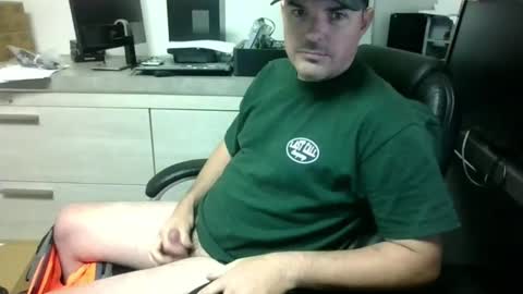 Snapshot of lovetofps chatting on December 29, 2024, 9:50 am Love2Game online show from December 29, 2024, 9:50 am