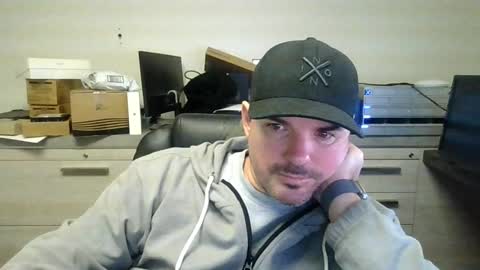 Snapshot of lovetofps chatting on January 9, 2025, 6:47 pm Love2Game online show from January 9, 2025, 6:47 pm