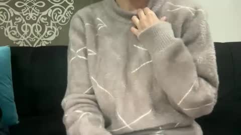 lovevibes5 online show from November 28, 2025, 10:56 pm