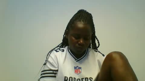loviett online show from July 15, 2026, 2:22 pm