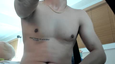 DarkGhost online show from December 1, 2025, 11:37 am