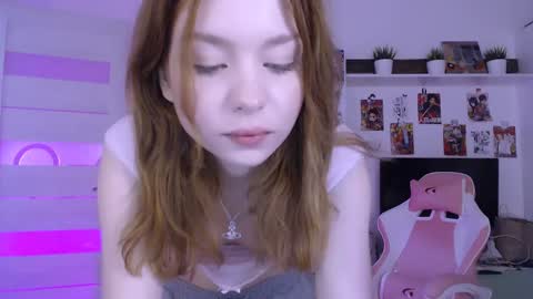 Loly online show from December 17, 2024, 10:11 pm