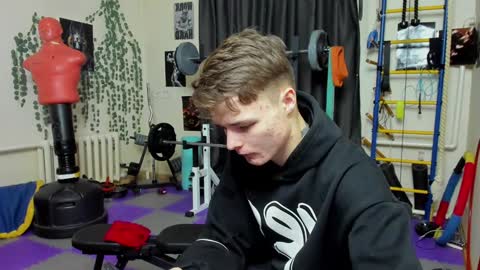 Snapshot of loyasteve chatting on December 4, 2024, 7:06 am VECTORSTEVEPVT IS OPEN online show from December 4, 2024, 7:06 am