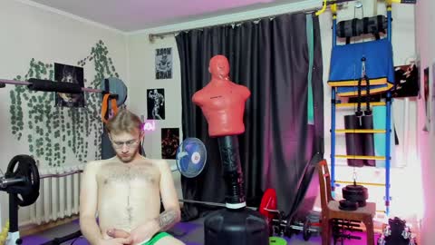 Snapshot of loyasteve chatting on December 11, 2024, 1:28 pm VECTORSTEVEPVT IS OPEN online show from December 11, 2024, 1:28 pm