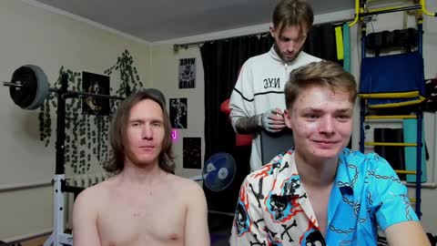 Snapshot of loyasteve chatting on December 12, 2024, 12:12 pm VECTORSTEVEPVT IS OPEN online show from December 12, 2024, 12:12 pm