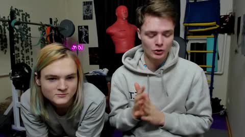 Snapshot of loyasteve chatting on December 18, 2024, 7:26 am VECTORSTEVEPVT IS OPEN online show from December 18, 2024, 7:26 am