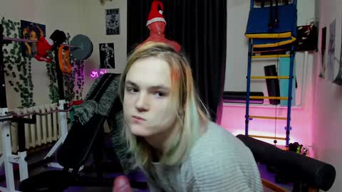 Snapshot of loyasteve chatting on December 30, 2024, 8:43 am VECTORSTEVEPVT IS OPEN online show from December 30, 2024, 8:43 am