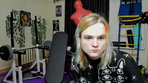 Snapshot of loyasteve chatting on January 5, 2025, 8:00 am VECTORSTEVEPVT IS OPEN online show from January 5, 2025, 8:00 am