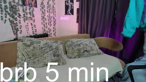 Snapshot of loyasteve chatting on February 21, 2025, 11:11 am VECTORSTEVEPVT IS OPEN online show from February 21, 2025, 11:11 am