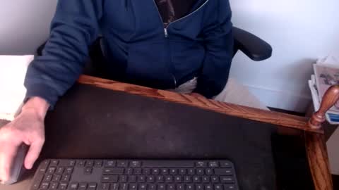 Snapshot of lreed090 chatting on March 3, 2025, 10:52 pm lreed090 online show from March 3, 2025, 10:52 pm