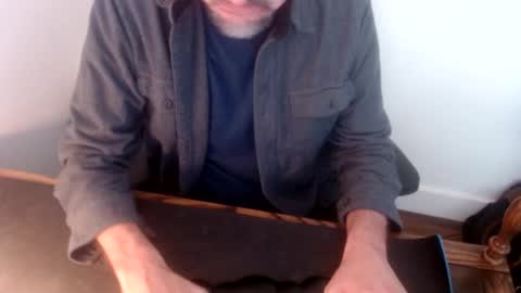 lreed090 online show from May 22, 2026, 8:36 pm