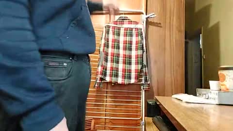 Lshot D online show from December 15, 2024, 7:57 am