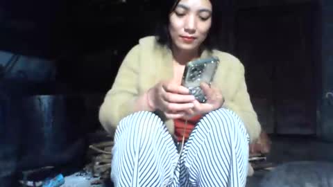 lsmbaby online show from November 8, 2025, 3:56 pm