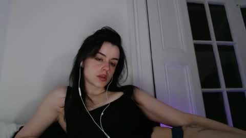 luana online show from March 29, 2026, 9:04 pm