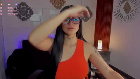 Luana online show from January 28, 2025, 2:10 pm