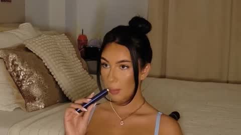 Snapshot of luanaxdess chatting on May 14, 2026, 8:37 pm Luana Dess online show from May 14, 2026, 8:37 pm