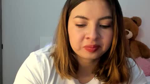 Snapshot of luara__01__lecat_1 chatting on October 21, 2025, 7:58 pm luara__01__lecat_1 online show from October 21, 2025, 7:58 pm