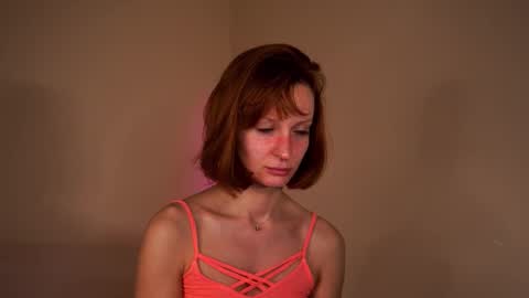 Luba online show from December 1, 2025, 6:13 pm