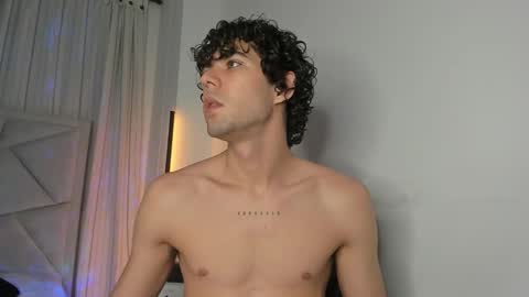 Luca Ferrer online show from January 12, 2026, 5:34 am