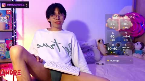 Snapshot of luca_frost chatting on April 22, 2026, 9:33 am Luca online show from April 22, 2026, 9:33 am