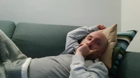 Luca online show from April 30, 2026, 6:25 pm