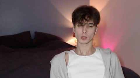 lucacharm online show from January 13, 2025, 3:34 am