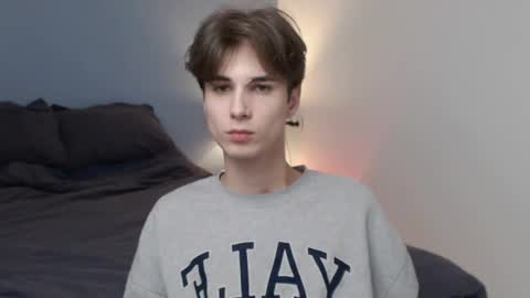 lucacharm online show from February 16, 2025, 5:15 pm