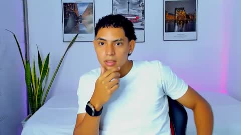 Lucas Blake online show from November 3, 2025, 9:27 pm