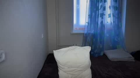 Lucas Gill online show from December 6, 2024, 6:15 am