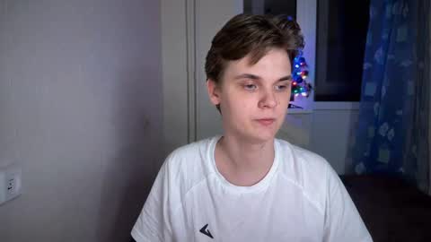 Lucas Gill online show from December 17, 2024, 8:21 pm