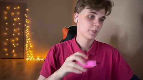 Lucas Gill online show from January 22, 2025, 12:27 am