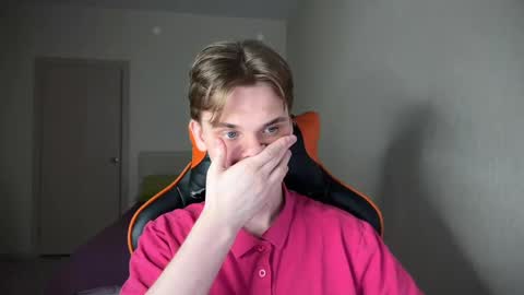 Lucas Gill online show from February 24, 2025, 1:57 am