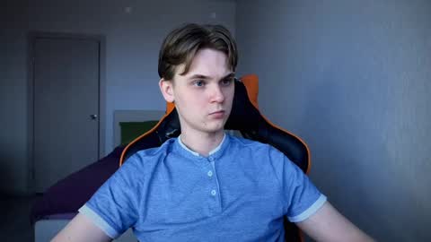 Lucas Gill online show from March 6, 2025, 3:13 am