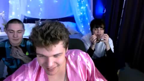 lucas_long_ online show from November 27, 2025, 10:28 am