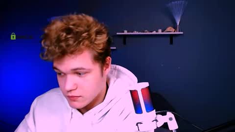 lucas_long_ online show from December 14, 2025, 9:36 am