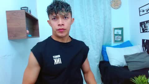 Lucas Luxx online show from January 13, 2026, 12:21 pm