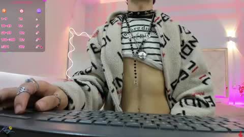 Lucas online show from May 26, 2026, 8:27 pm