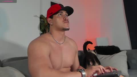 LUCA SANTOS online show from January 24, 2025, 4:59 am