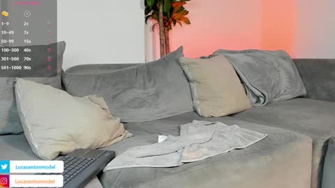 LUCA SANTOS online show from February 6, 2025, 7:45 am