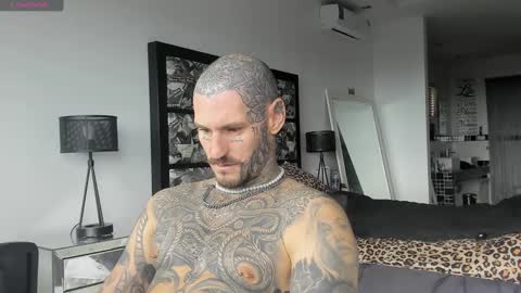 Snapshot of lucasexclusive chatting on December 10, 2024, 4:24 am lucasexclusive online show from December 10, 2024, 4:24 am