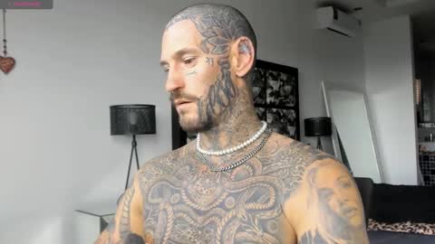 Snapshot of lucasexclusive chatting on December 21, 2024, 7:45 am lucasexclusive online show from December 21, 2024, 7:45 am