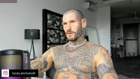 Snapshot of lucasexclusive chatting on December 25, 2024, 4:44 am lucasexclusive online show from December 25, 2024, 4:44 am