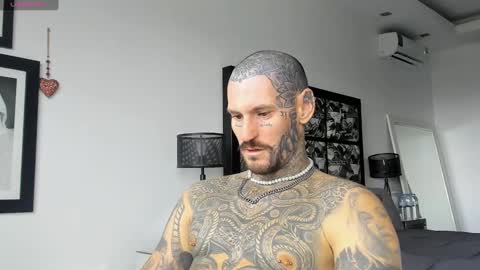 Snapshot of lucasexclusive chatting on December 30, 2024, 4:31 am lucasexclusive online show from December 30, 2024, 4:31 am