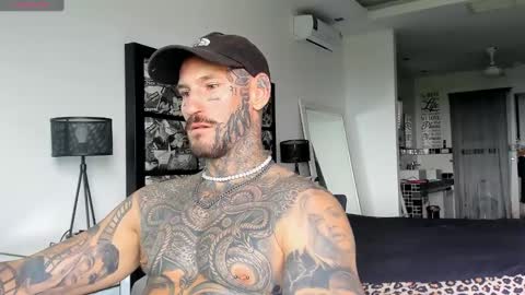 Snapshot of lucasexclusive chatting on January 9, 2025, 4:41 am lucasexclusive online show from January 9, 2025, 4:41 am