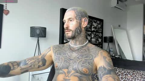 Snapshot of lucasexclusive chatting on January 18, 2025, 8:41 am lucasexclusive online show from January 18, 2025, 8:41 am