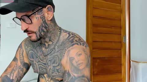 Snapshot of lucasexclusive chatting on October 20, 2025, 7:20 am lucasexclusive online show from October 20, 2025, 7:20 am