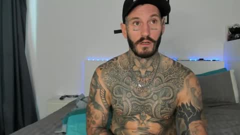 lucasexclusive online show from April 26, 2026, 4:21 am