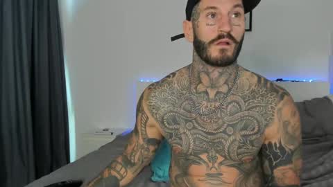 lucasexclusive online show from April 28, 2026, 6:29 am